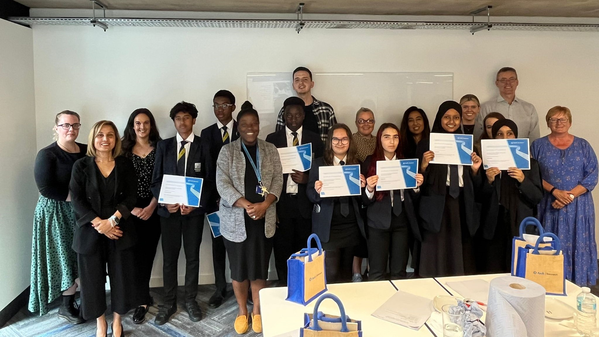 Arch Insurance UK Completes Second Year of Student Mentorship Programme Arch Insurance