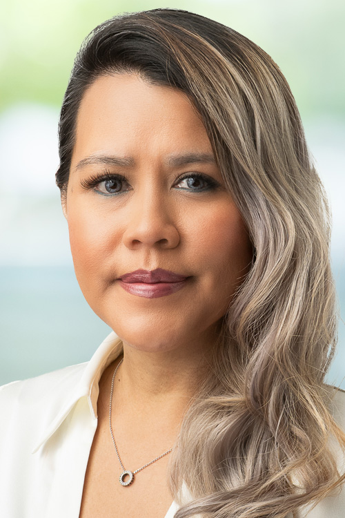 Headshot of Amanda Seng