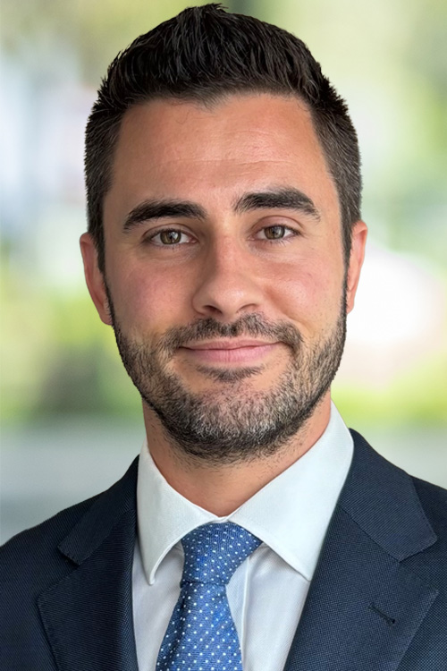 Headshot of Andrew Whitlock