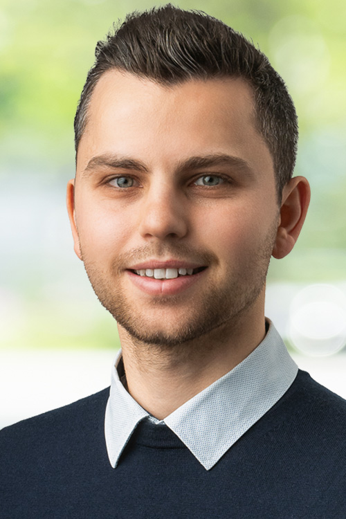 Headshot of Arion Reuter 