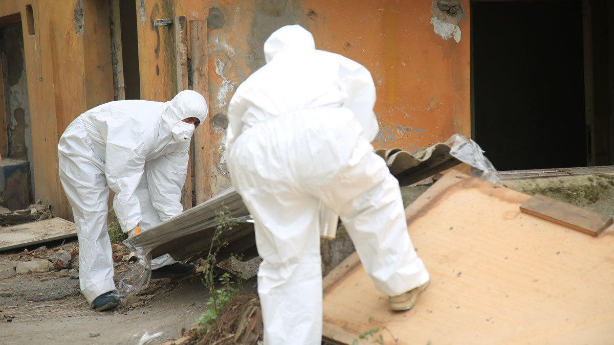 Hazardous suits working on asbestos