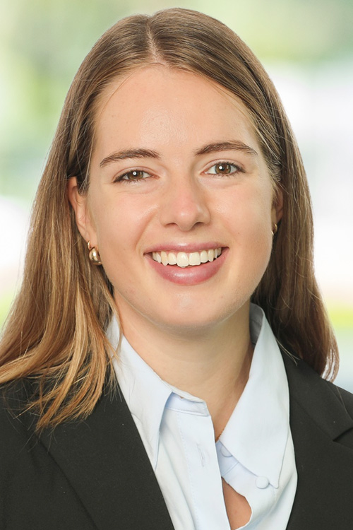 Headshot of Charlotte de Ruig 