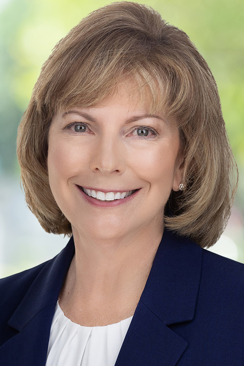 Headshot of Linda Fallon