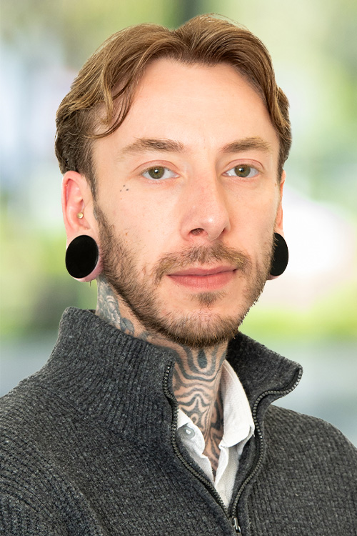 Headshot of Rob Haylock