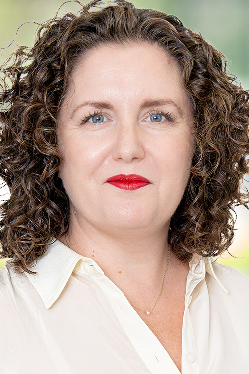 Headshot of Hannah Hutton
