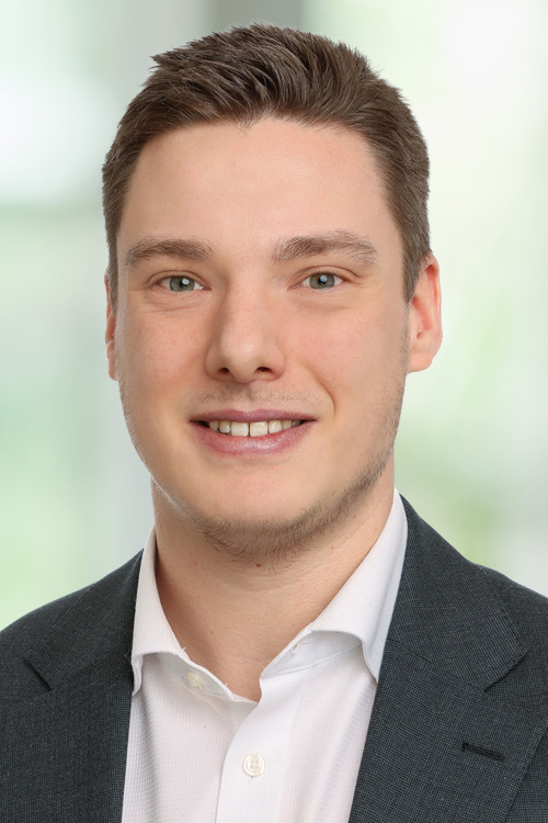 Headshot of Joe Dennehy