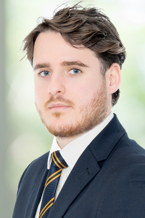 Headshot of Luke Reeves