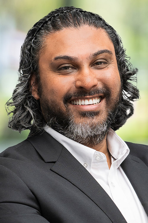 Headshot of Diva Mupnar