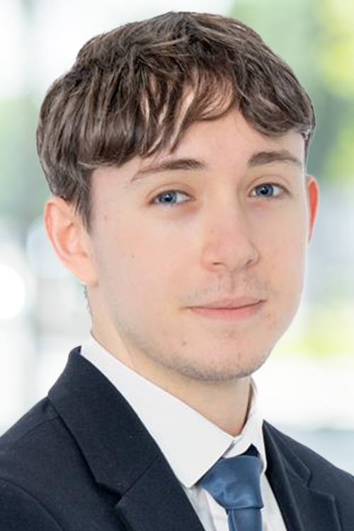 Oliver Nicklin headshot.