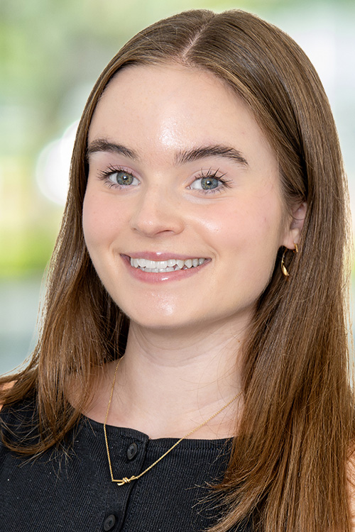 Headshot of Rachel Piper